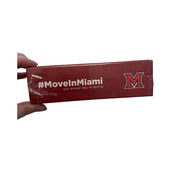 New Sealed Miami University Alumni Association Seal 18" Round 500 pc Puzzle - Picture 3 of 4